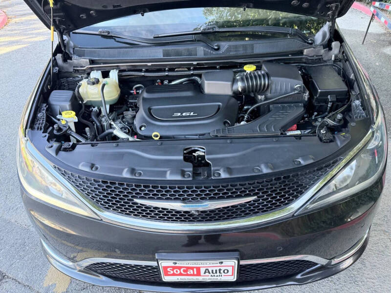 2017 Chrysler Pacifica Limited