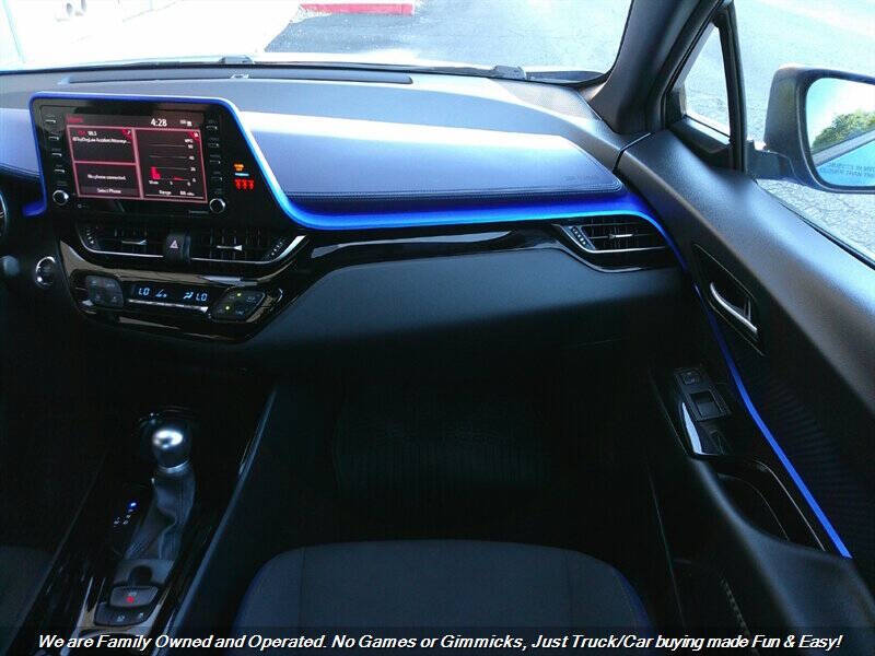 2020 Toyota C-HR XLE