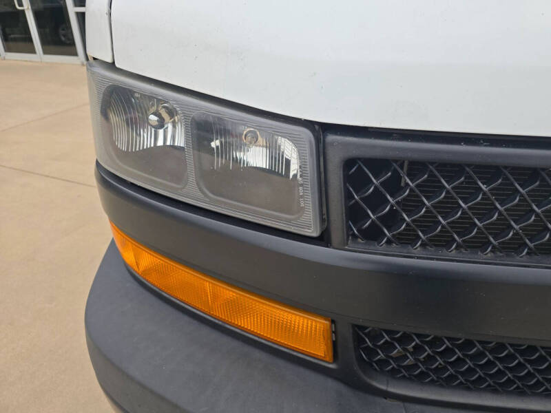 2019 Chevrolet Express 2500