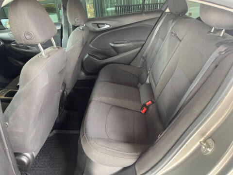 2018 Chevrolet Cruze LT Auto