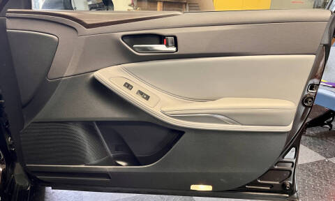 2019 Toyota Avalon XLE