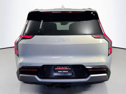 2024 Kia EV9 Land