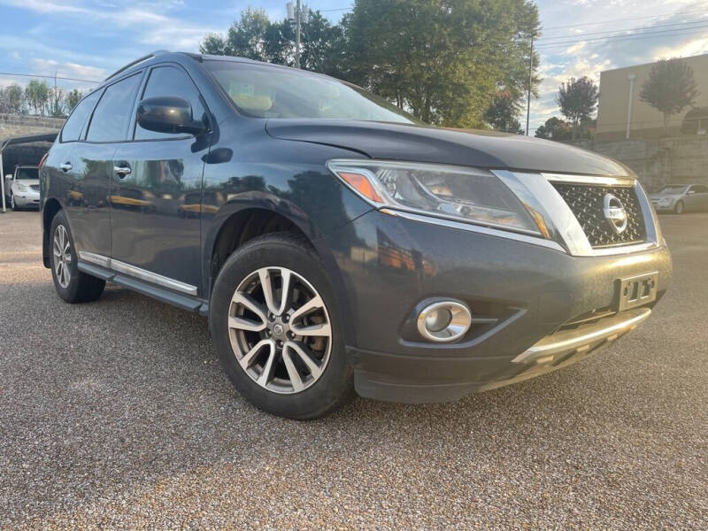 2014 Nissan Pathfinder for sale at Amaya Enterprise LLC in Hattiesburg MS