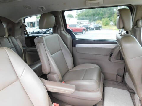 2012 Volkswagen Routan