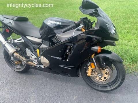 2005 Kawasaki ZX 12R for sale at INTEGRITY CYCLES LLC in Columbus OH