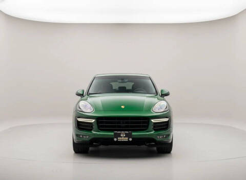 2016 Porsche Cayenne GTS