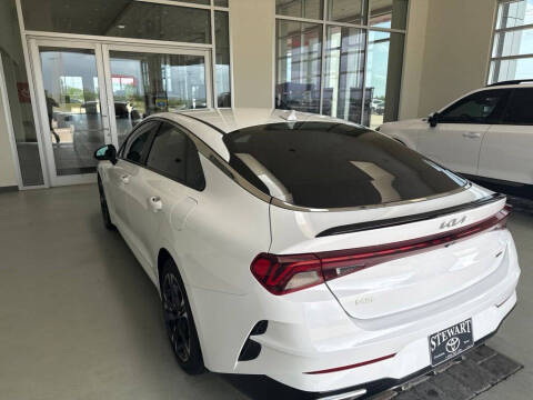 2023 Kia K5