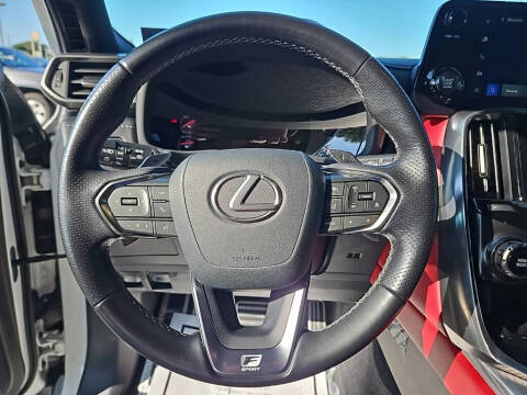 2022 Lexus LX 600 F SPORT Handling