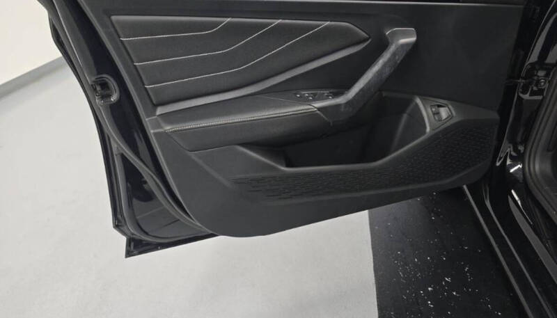 2022 Volkswagen Jetta SEL