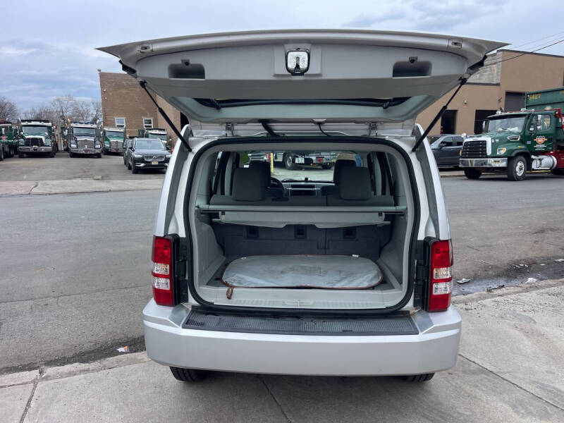 2008 Jeep Liberty Sport