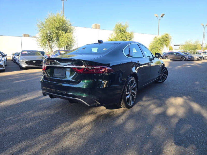 2022 Jaguar XF P250 SE