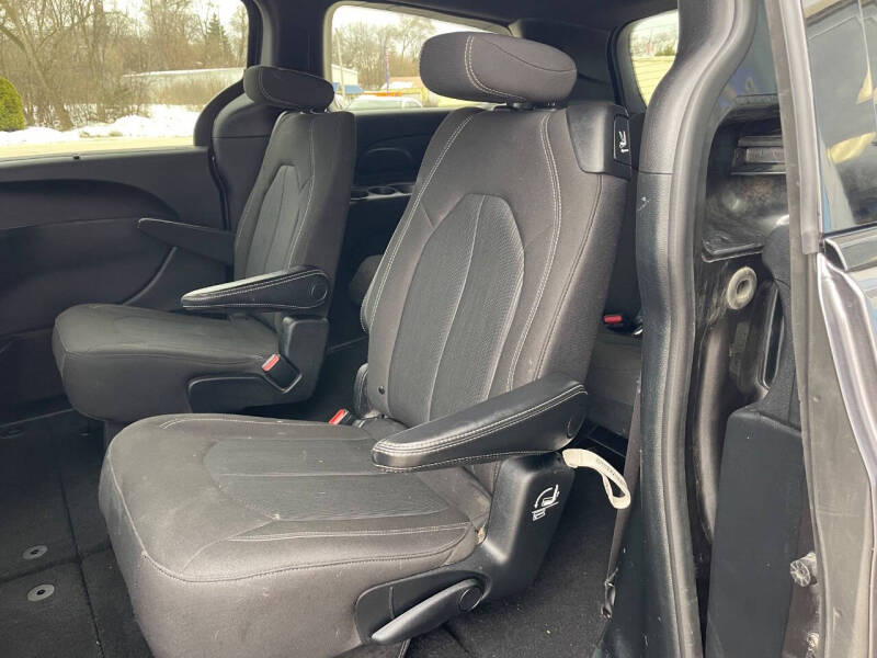 2020 Chrysler Pacifica Touring