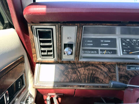 1985 Chrysler Le Baron Mark Cross