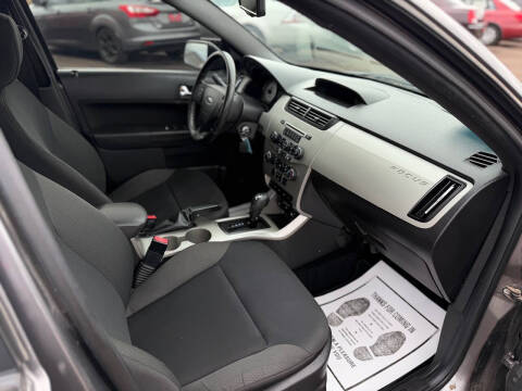 2011 Ford Focus Sport SES