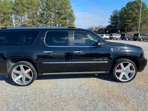 2011 Cadillac Escalade ESV for sale at Good Wheels Auto Sales, Inc in Cornelia GA
