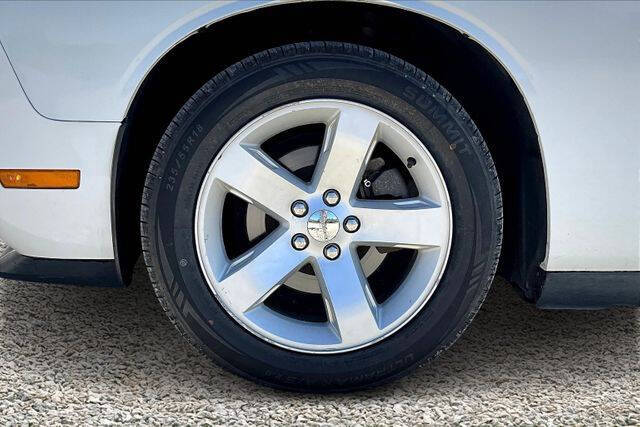 2013 Dodge Challenger SXT