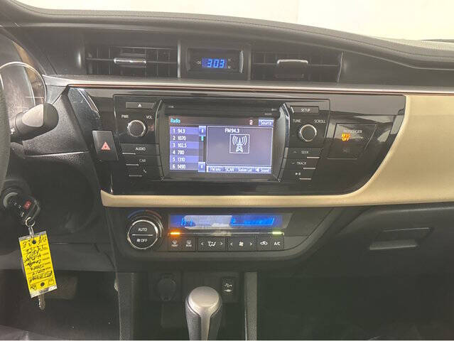 2014 Toyota Corolla LE Plus