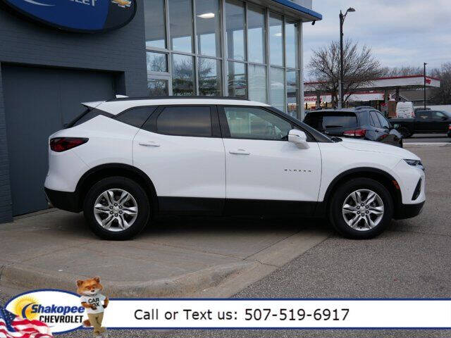 Used 2021 Chevrolet Blazer 2LT with VIN 3GNKBHRS7MS521759 for sale in Shakopee, MN