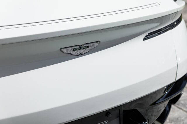 2019 Aston Martin DB11 Volante