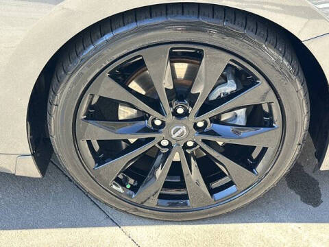 2023 Nissan Maxima 3.5 SR