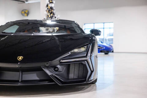 2025 Lamborghini Revuelto