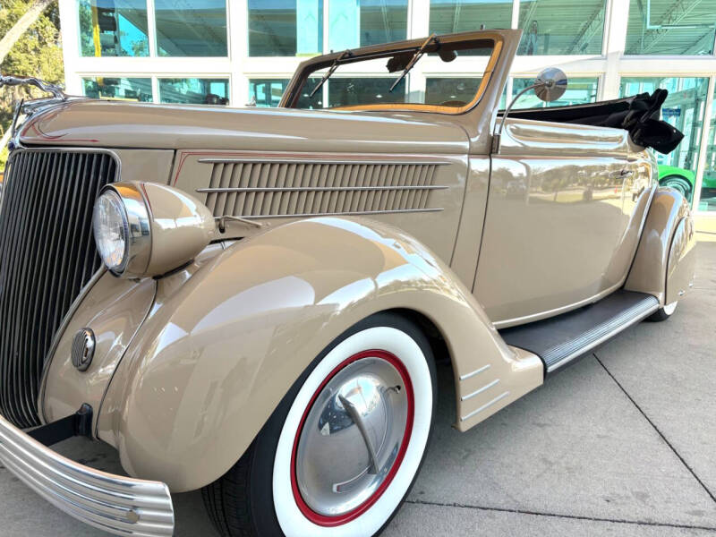 1936 Ford Model 68
