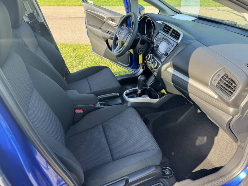 2019 Honda Fit LX w/Honda Sensing