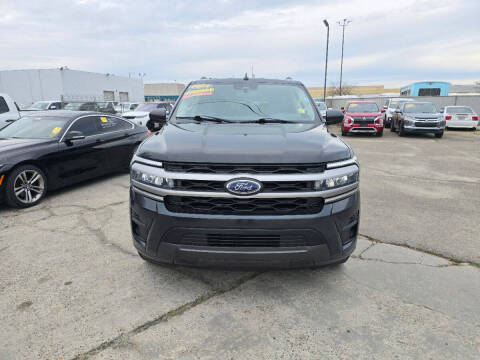 2023 Ford Expedition MAX XLT