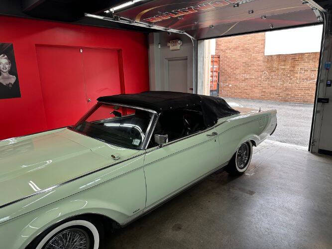 1971 Lincoln Continental