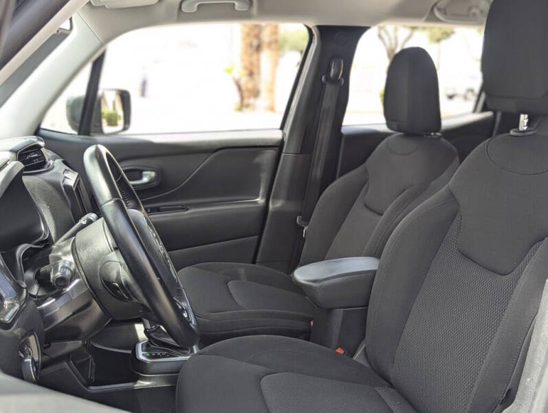 2019 Jeep Renegade Latitude