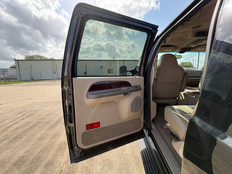 2003 Ford Excursion Limited
