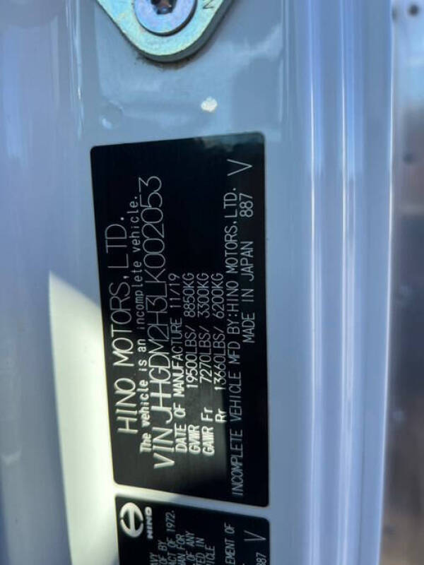 2020 Hino 195
