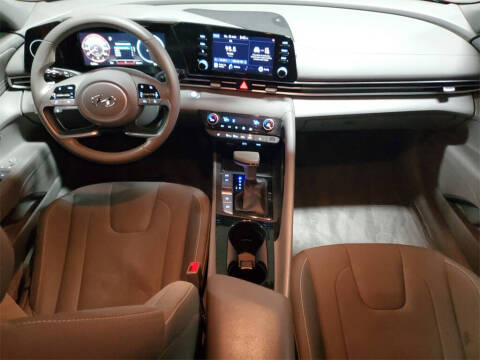 2022 Hyundai Elantra