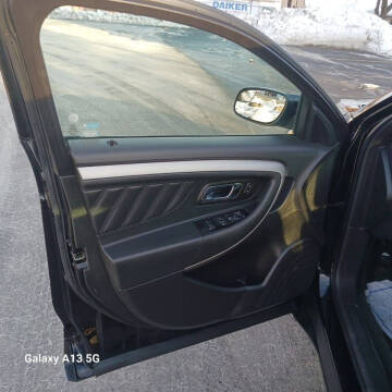 2017 Ford Taurus SEL