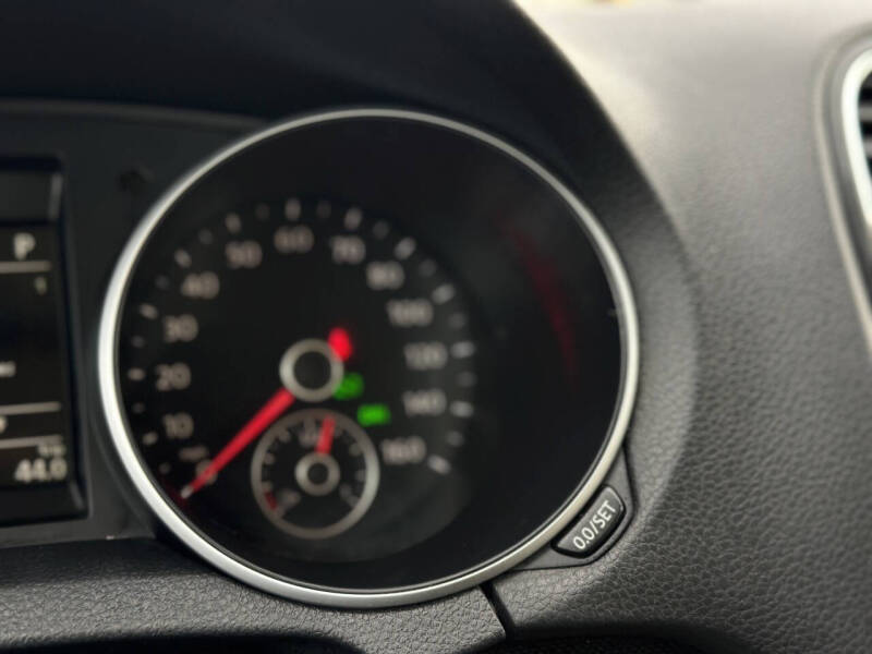 2010 Volkswagen Jetta SportWagen TDI