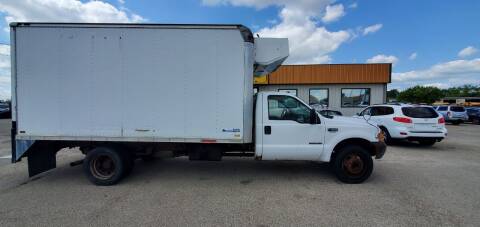 2000 Ford F-450 Super Duty for sale at Parkway Motors in Springfield IL