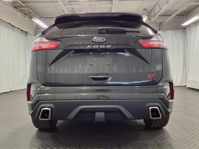2023 Ford Edge ST
