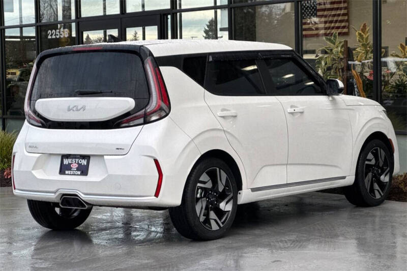 2023 Kia Soul GT-Line