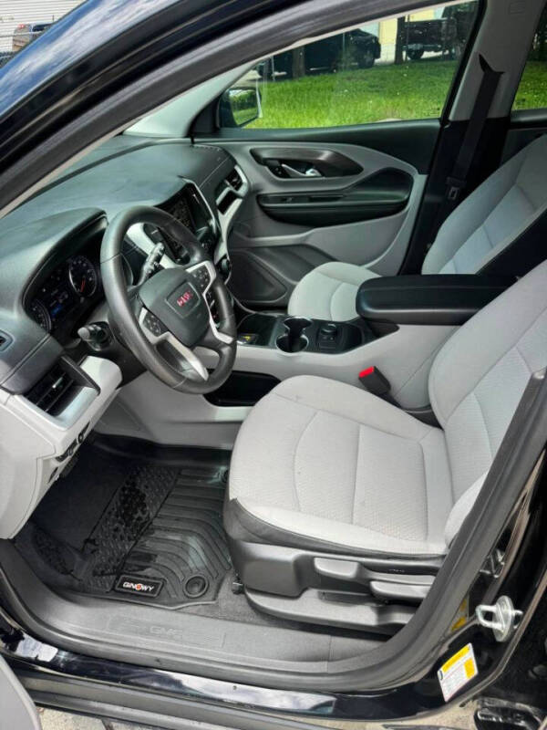 2022 GMC Terrain SLE