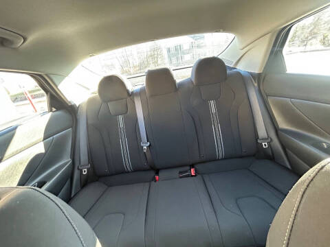 2021 Hyundai Elantra SEL