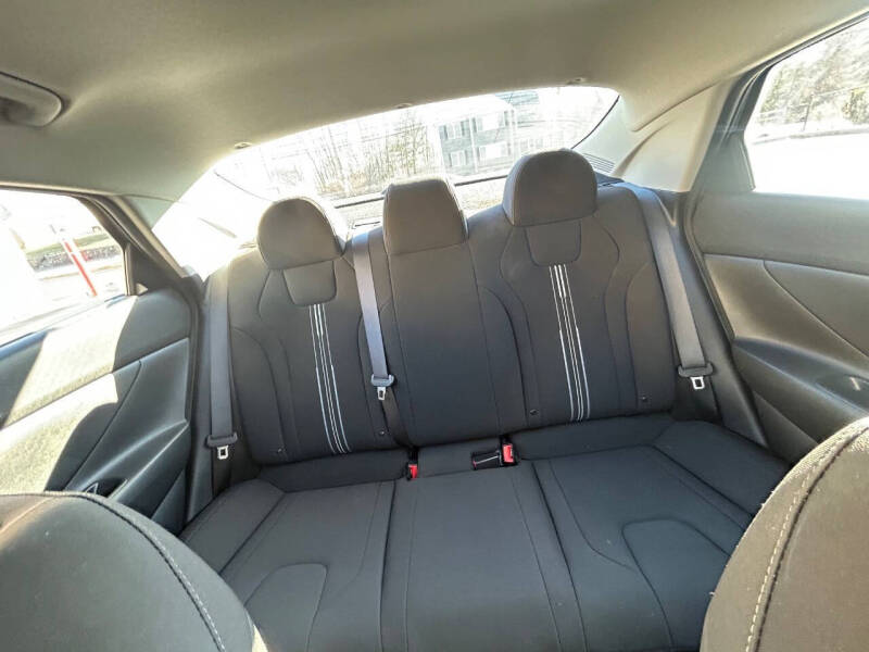 2021 Hyundai Elantra SEL