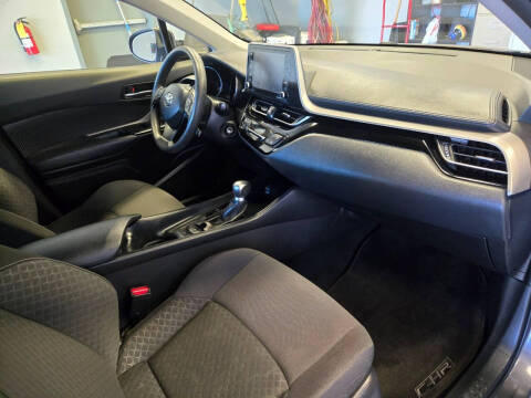 2021 Toyota C-HR XLE