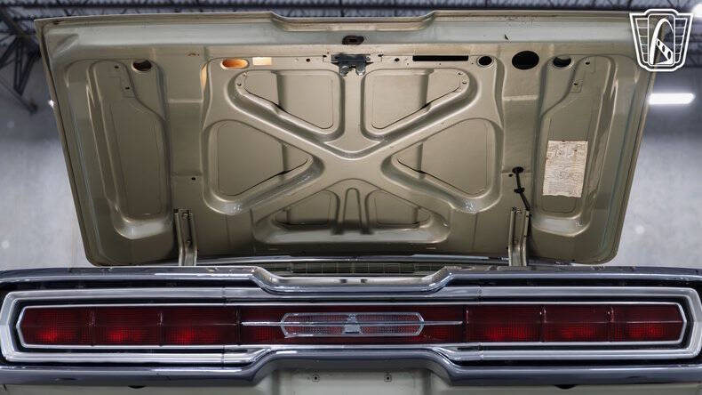 1966 Ford Thunderbird