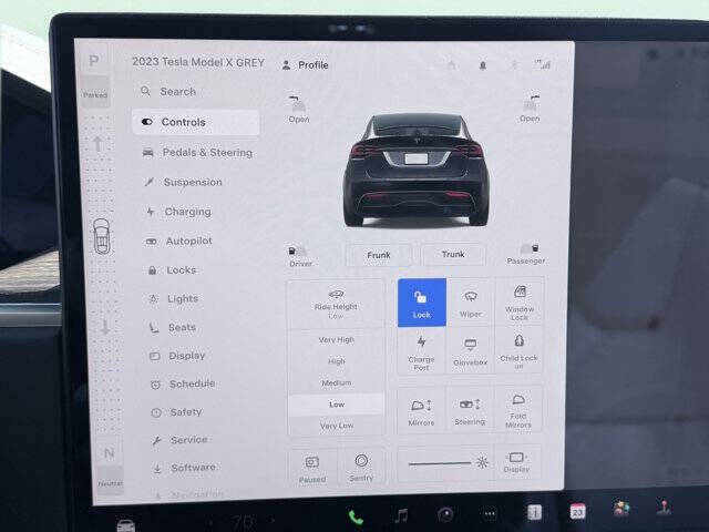 2023 Tesla Model X Standard Range