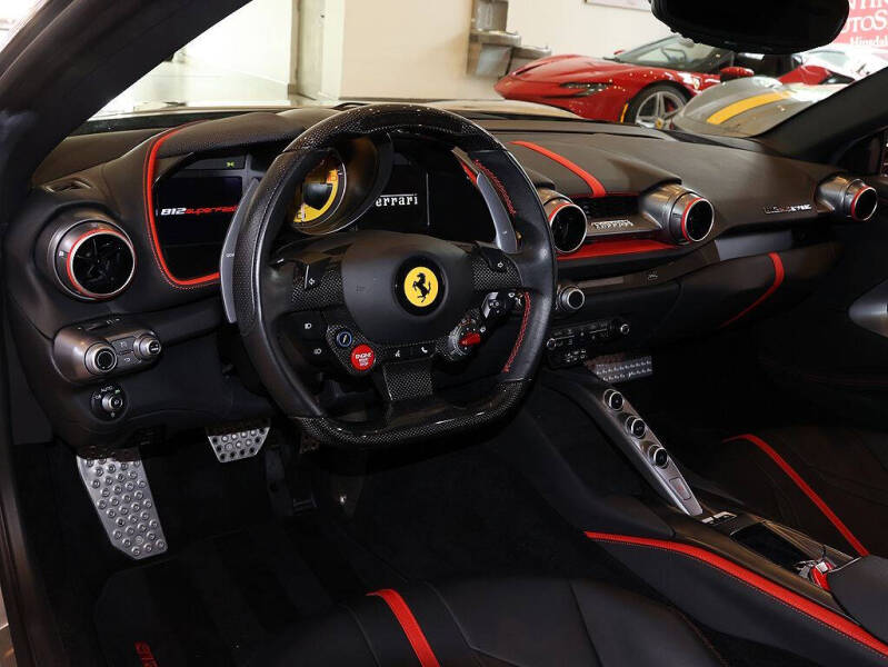 2019 Ferrari 812 Superfast