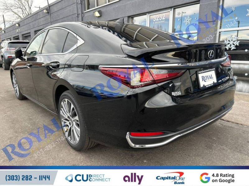 2021 Lexus ES 250
