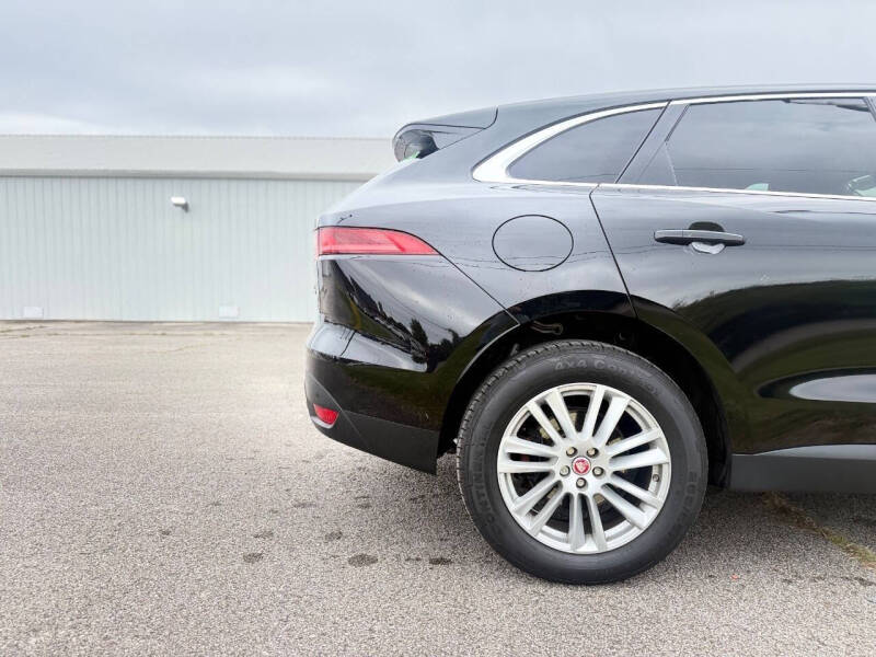 2017 Jaguar F-PACE 35t Prestige