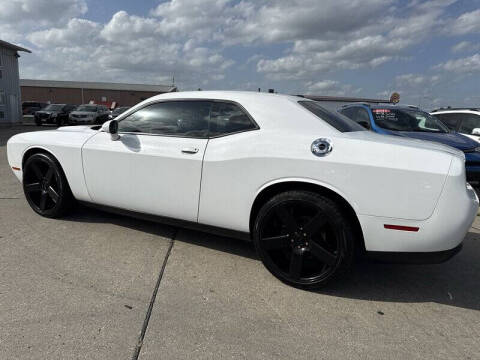 2015 Dodge Challenger SXT