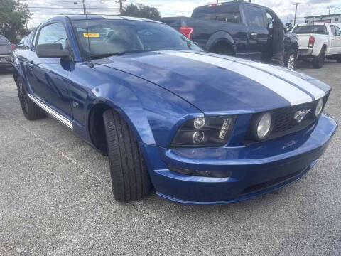 2007 Ford Mustang GT Deluxe