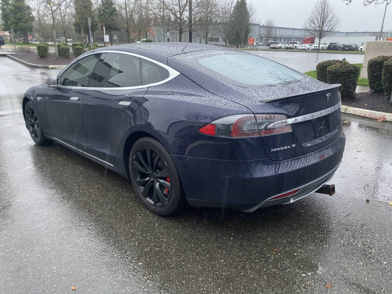 2014 Tesla Model S P85